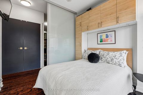 Photo 20 at 905 - 33 Charles Street E, Yonge Corridor, Toronto