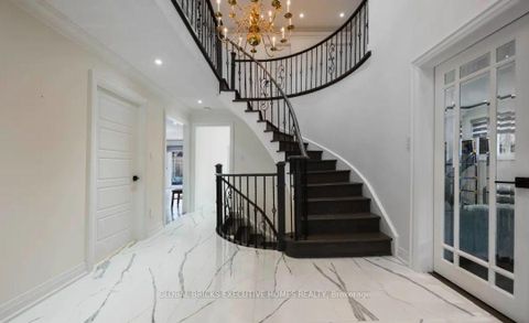 Photo 24 at 99 Benjamin Drive, East Woodbridge, Vaughan