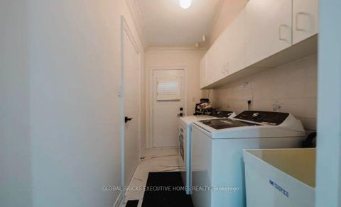 Photo 27 at 99 Benjamin Drive, East Woodbridge, Vaughan