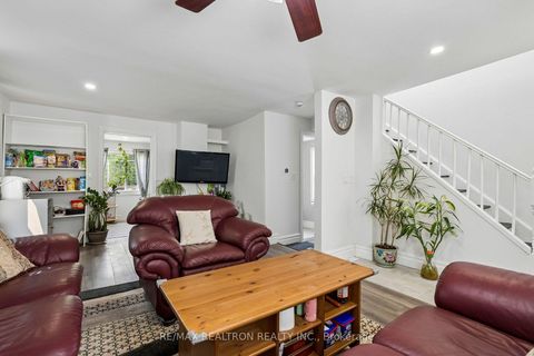 Photo 4 at 28 Machell Avenue, Aurora Village, Aurora