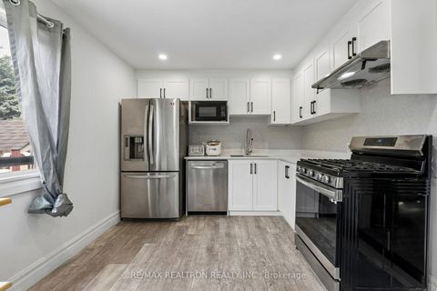 Photo 9 at 28 Machell Avenue, Aurora Village, Aurora