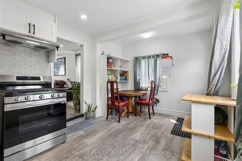 Photo 12 at 28 Machell Avenue, Aurora Village, Aurora