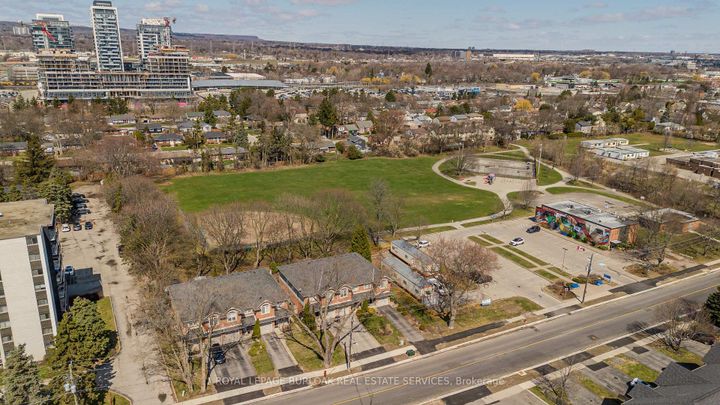 Photo 1 at 2121 Prospect Street, Brant, Burlington
