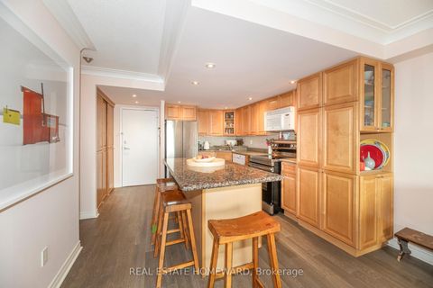 Photo 4 at 615 - 77 Maitland Place, South St. James Town, Toronto