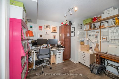 Photo 11 at 615 - 77 Maitland Place, South St. James Town, Toronto