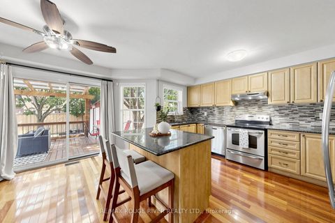 Photo 10 at 66 Tidewater Crescent, Williamsburg, Whitby