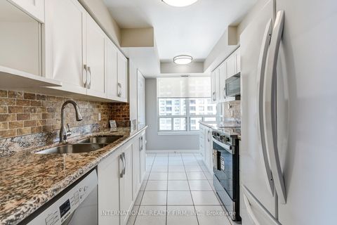 Photo 4 at 906 - 8 Hillcrest Avenue, Willowdale East, Toronto