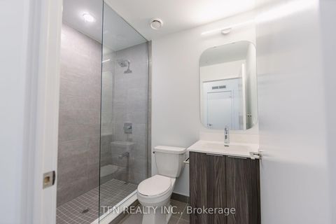 Photo 3 at 513 - 15 Richardson Street, Waterfront Communities C8, Toronto