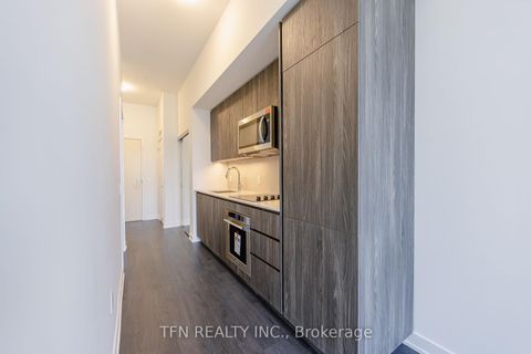 Photo 4 at 513 - 15 Richardson Street, Waterfront Communities C8, Toronto