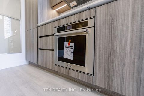 Photo 2 at 514 - 15 Richardson Street, Waterfront Communities C8, Toronto