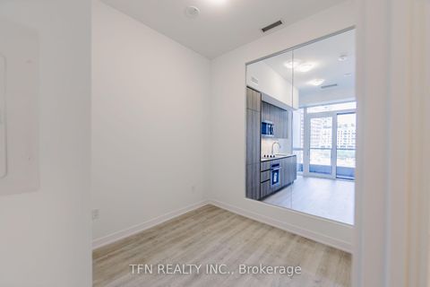 Photo 9 at 514 - 15 Richardson Street, Waterfront Communities C8, Toronto