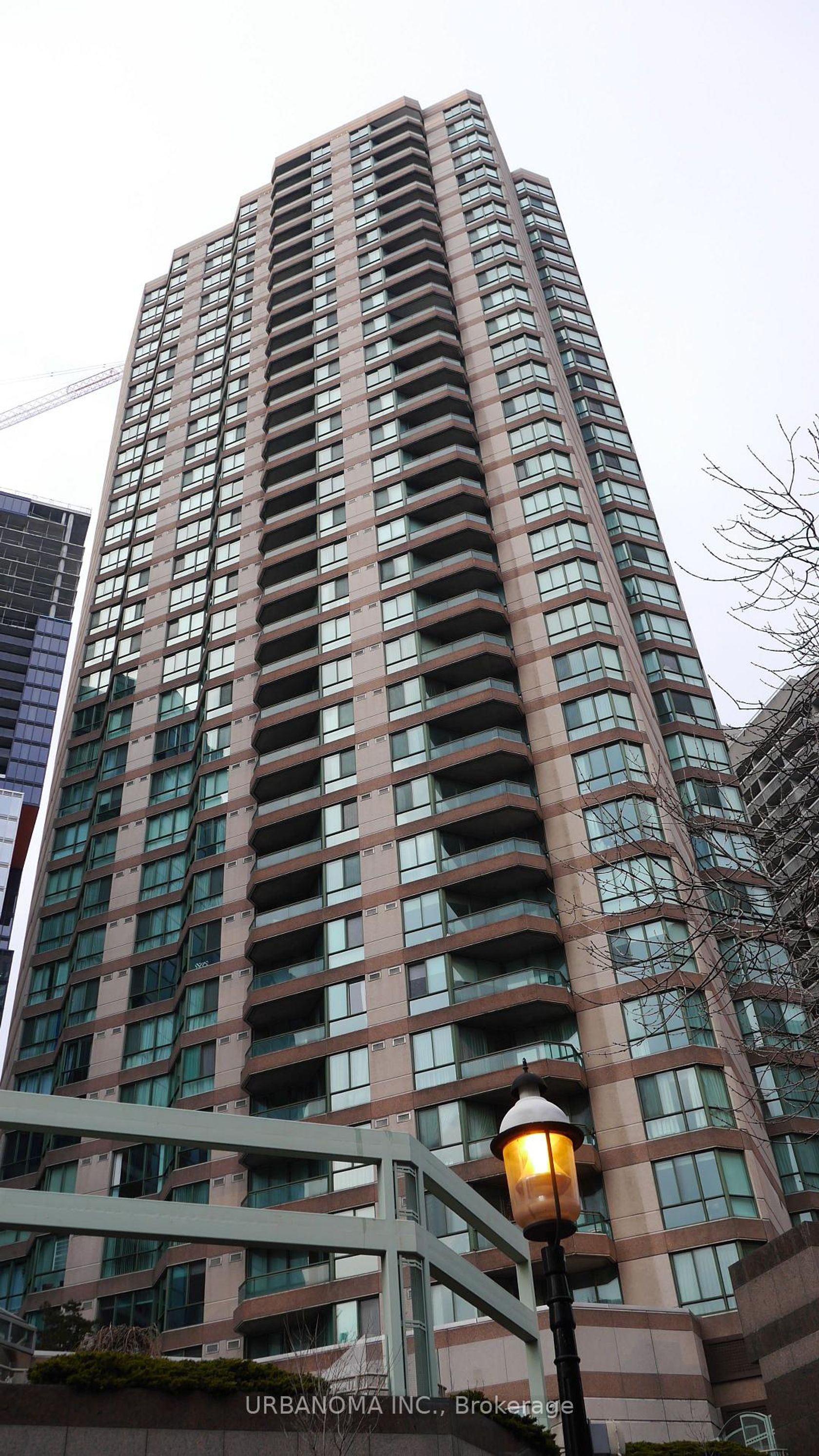 3200 - 38 Elm Street, Bay Street Corridor, Toronto photo number 2