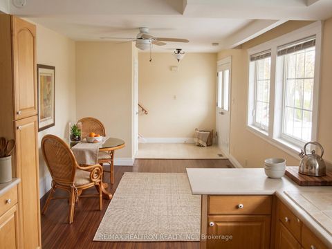 Photo 1 at 166 WELDRICK Road, North Richvale, Richmond Hill