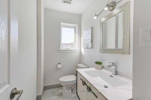 Photo 17 at 10 Brassbell Mill Way, Windfields, Toronto