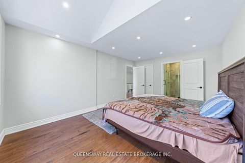 Photo 19 at 619 Culler Mews, Wyndham, Newmarket