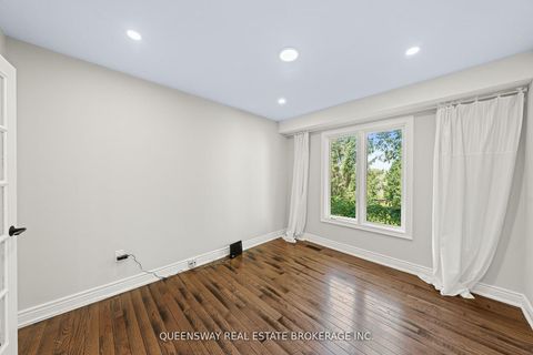 Photo 25 at 619 Culler Mews, Wyndham, Newmarket