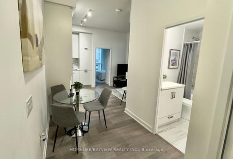 Photo 4 at 512 - 38 Honeycrisp Crescent, Vaughan Corporate Centre, Vaughan