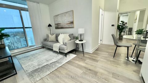 Photo 9 at 512 - 38 Honeycrisp Crescent, Vaughan Corporate Centre, Vaughan