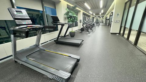 Photo 16 at 512 - 38 Honeycrisp Crescent, Vaughan Corporate Centre, Vaughan