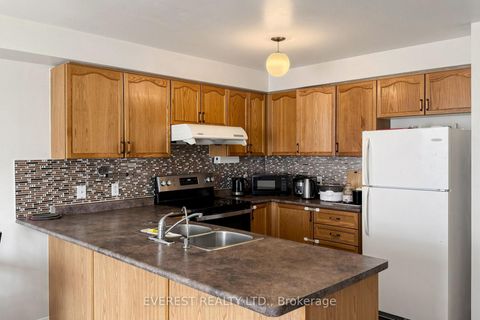 Photo 13 at 121 Jenkinson Way, Dorset Park, Toronto