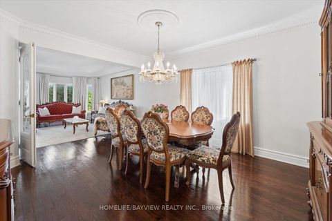 Photo 12 at 11 Sorrento Drive, North Richvale, Richmond Hill