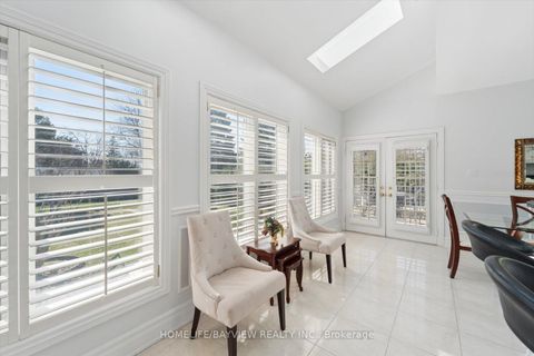 Photo 19 at 11 Sorrento Drive, North Richvale, Richmond Hill