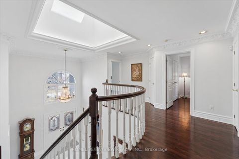 Photo 26 at 11 Sorrento Drive, North Richvale, Richmond Hill
