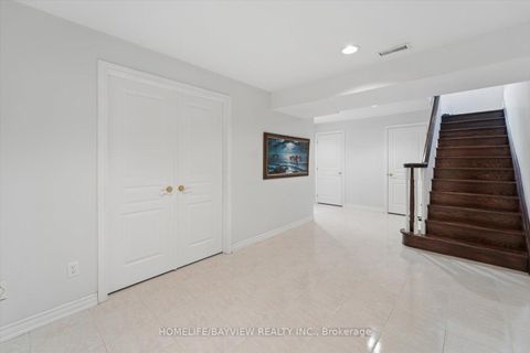 Photo 37 at 11 Sorrento Drive, North Richvale, Richmond Hill
