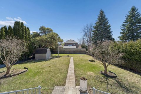 Photo 41 at 11 Sorrento Drive, North Richvale, Richmond Hill