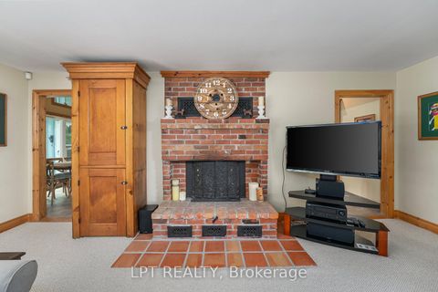 Photo 11 at 101 Hedge Road, Sutton & Jackson's Point, Georgina