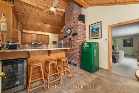 Photo 13 at 101 Hedge Road, Sutton & Jackson's Point, Georgina