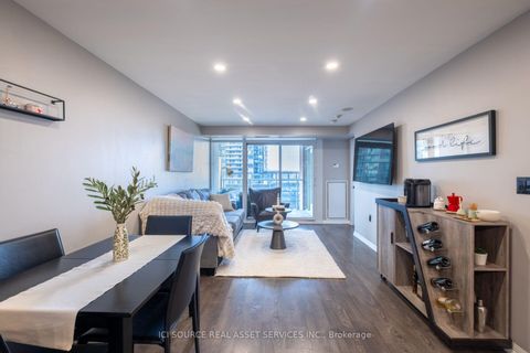 Photo 2 at 1109 - 125 Western Battery Road, Niagara, Toronto