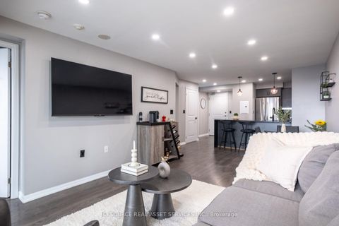 Photo 5 at 1109 - 125 Western Battery Road, Niagara, Toronto