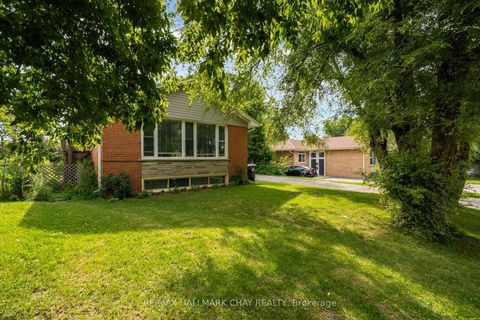 Photo 1 at 254 St Vincent Street, Wellington, Barrie