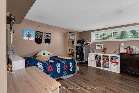 Photo 16 at 254 St Vincent Street, Wellington, Barrie