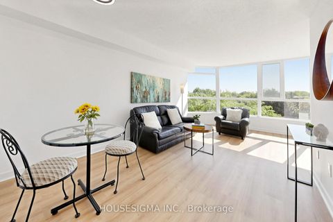 Photo 6 at 401 - 3231 Eglinton Avenue E, Scarborough Village, Toronto