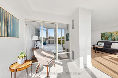 Photo 8 at 401 - 3231 Eglinton Avenue E, Scarborough Village, Toronto
