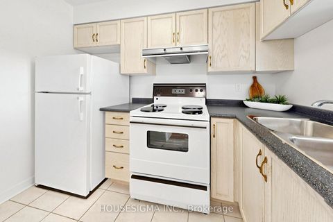 Photo 11 at 401 - 3231 Eglinton Avenue E, Scarborough Village, Toronto