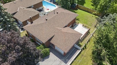 Photo 1 at 38 Lay Street, Wellington, Barrie