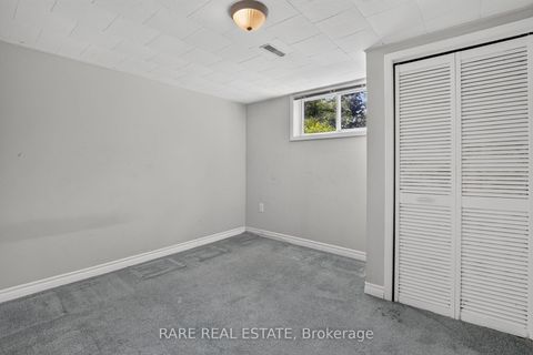 Photo 22 at 38 Lay Street, Wellington, Barrie