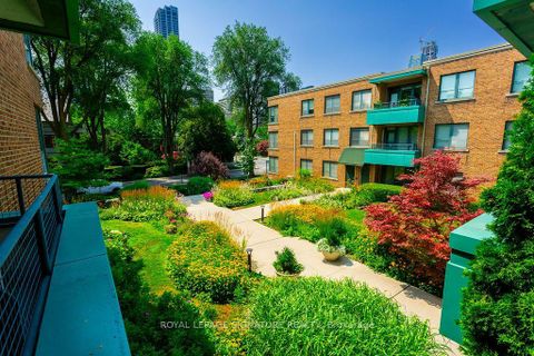 Photo 13 at 203 - 30 Elm Avenue, Moore Park, Toronto