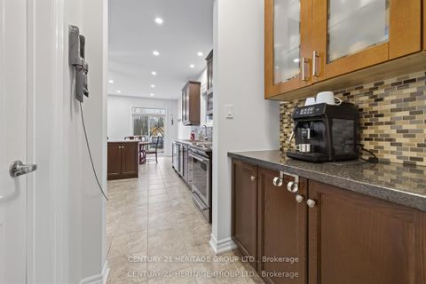 Photo 7 at 136 Riveredge Drive, Keswick North, Georgina