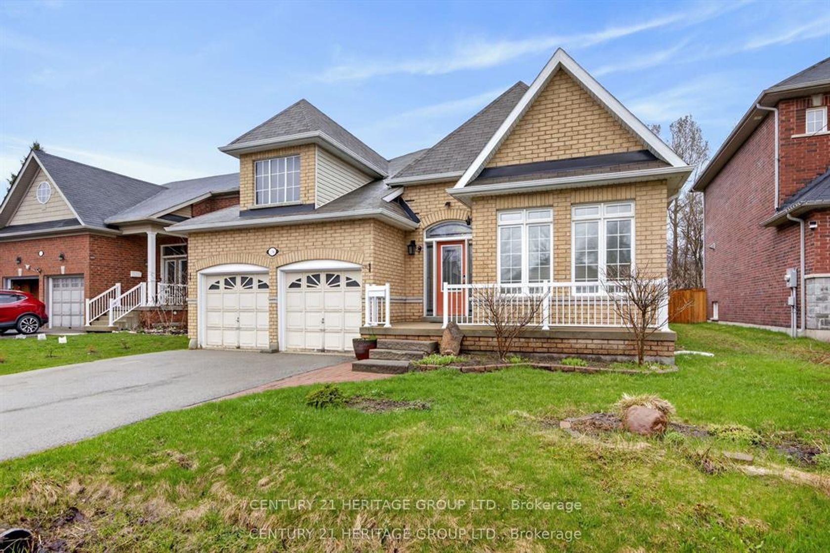136 Riveredge Drive, Keswick North, Georgina photo number 2