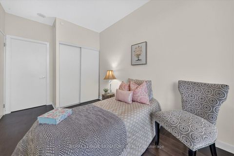 Photo 21 at 2112 - 66 Forest Manor Road, Henry Farm, Toronto