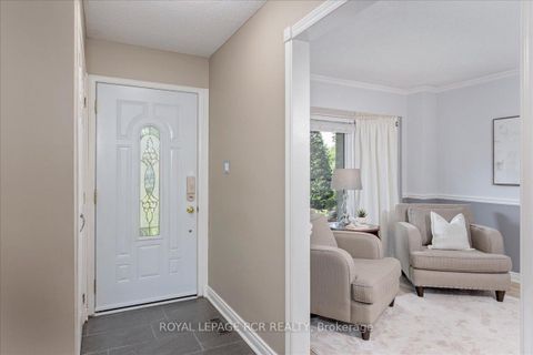 Photo 2 at 988 Krista Court, Leslie Valley, Newmarket