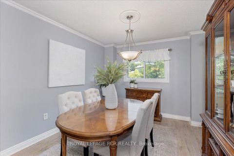 Photo 5 at 988 Krista Court, Leslie Valley, Newmarket