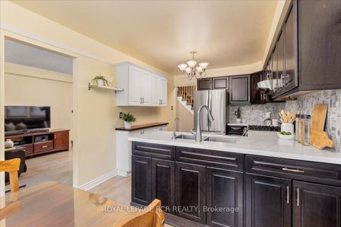 Photo 9 at 988 Krista Court, Leslie Valley, Newmarket