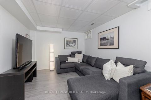 Photo 22 at 988 Krista Court, Leslie Valley, Newmarket