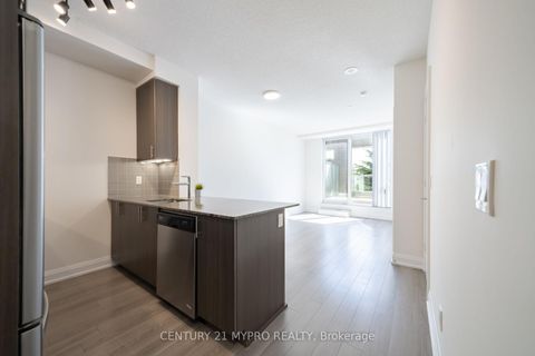 Photo 4 at 212 - 18 Graydon Hall Drive, Donalda, Toronto