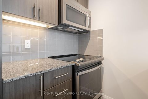 Photo 5 at 212 - 18 Graydon Hall Drive, Donalda, Toronto